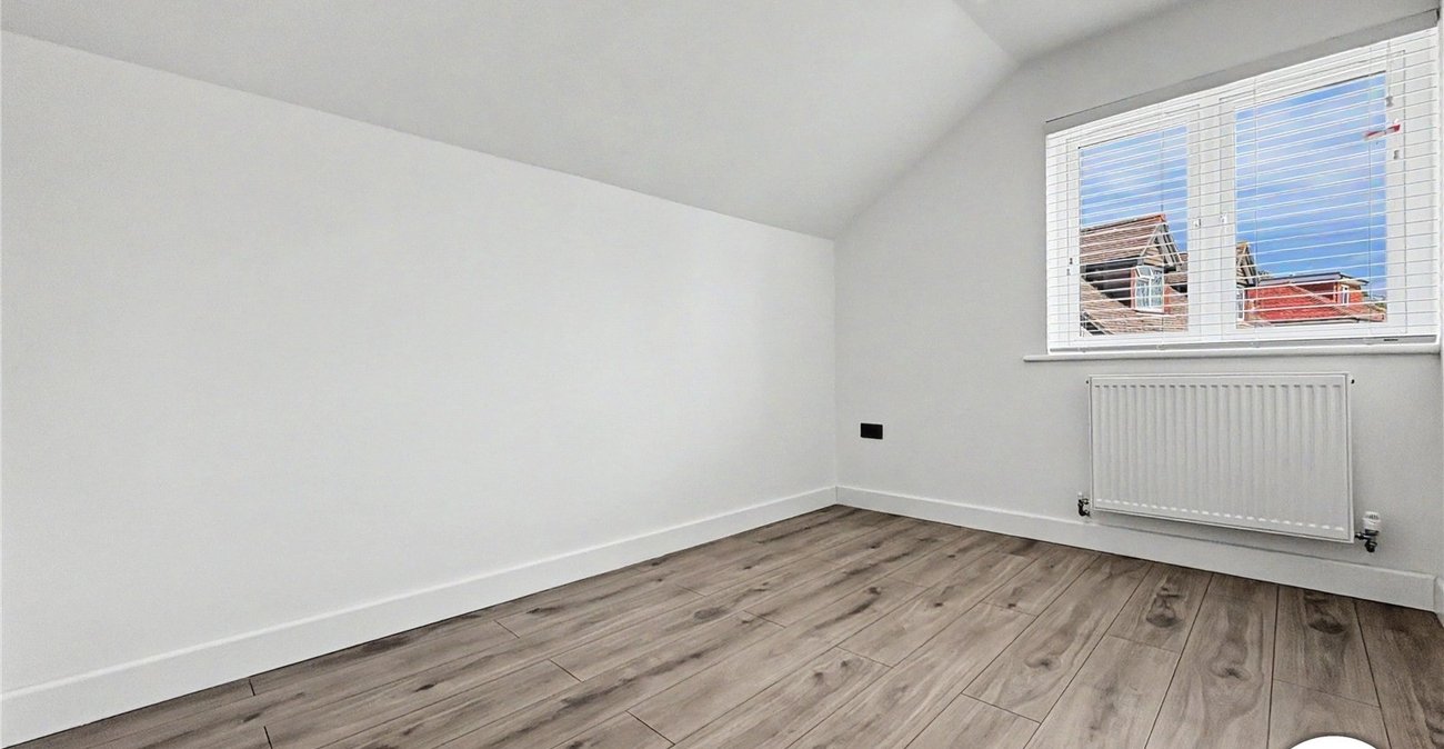 5 bedroom house to rent in Cuxton | Robinson Michael & Jackson