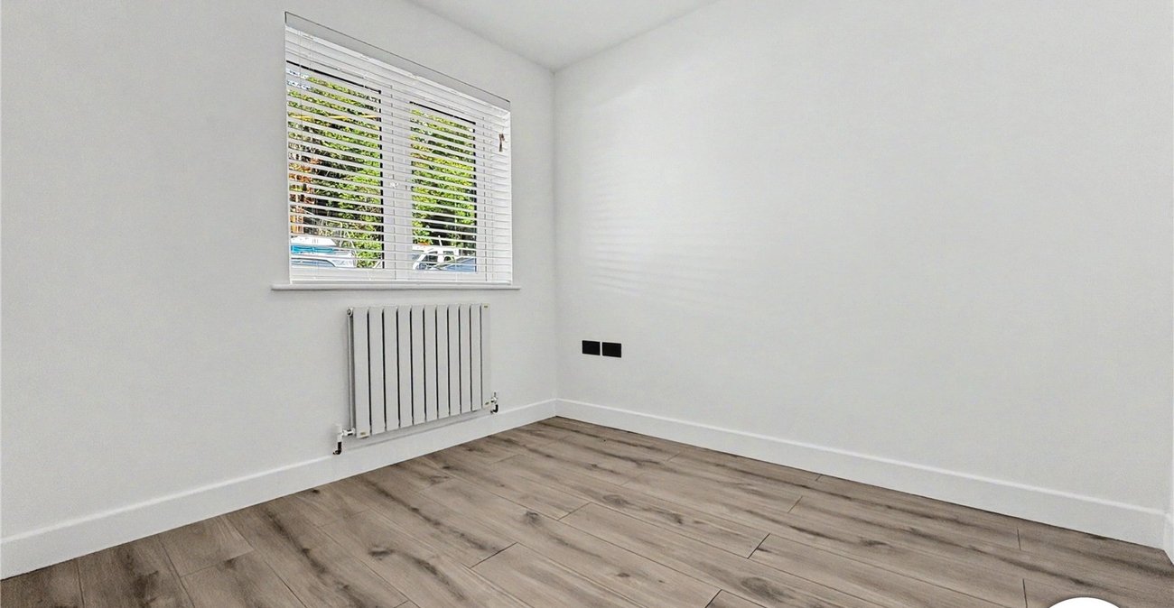 5 bedroom house to rent in Cuxton | Robinson Michael & Jackson