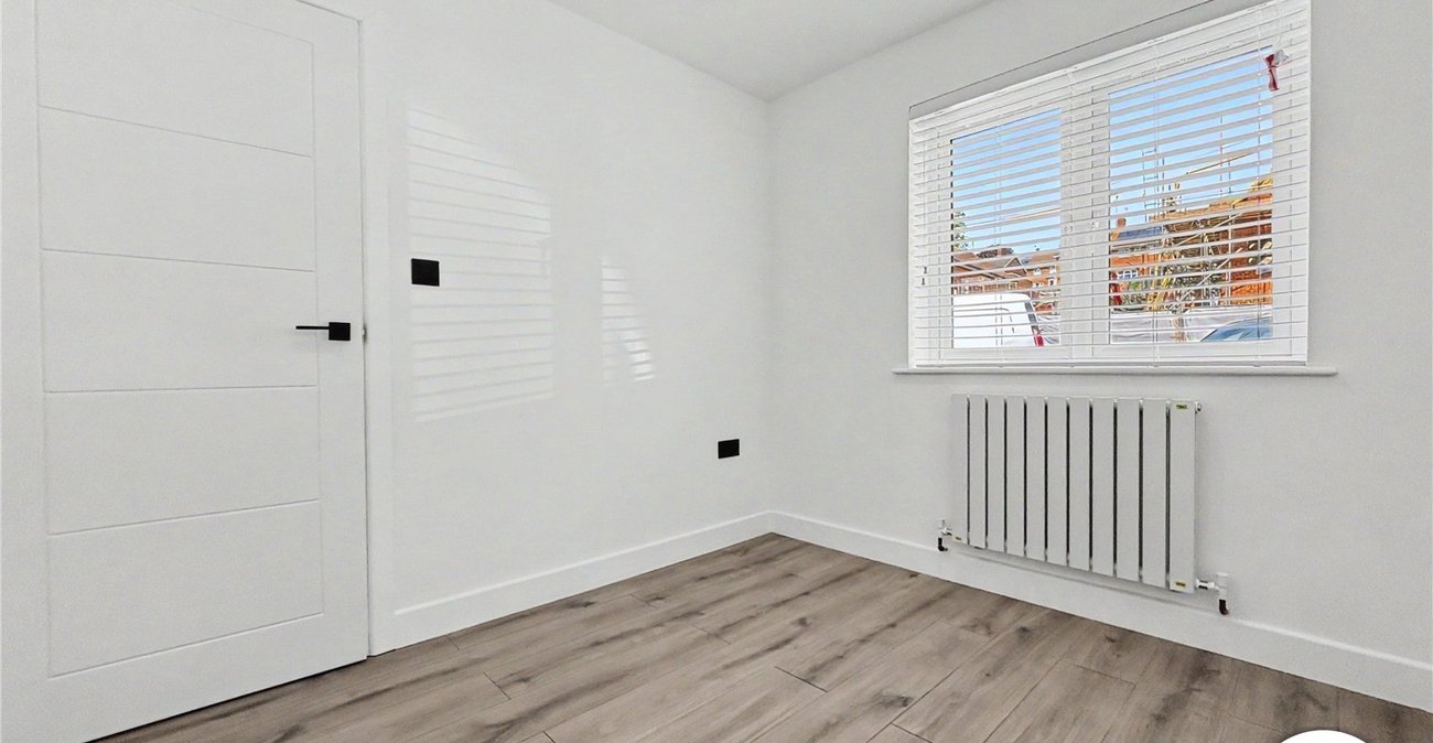 5 bedroom house to rent in Cuxton | Robinson Michael & Jackson
