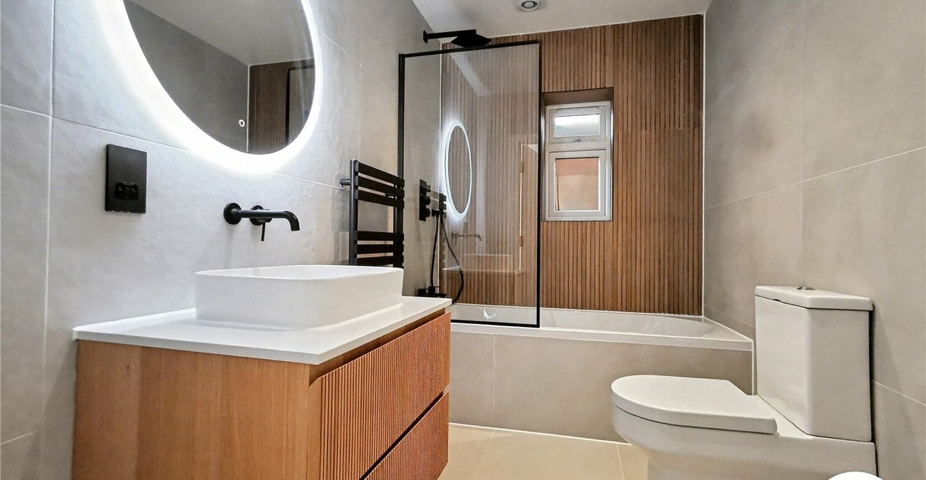 2 bedroom bungalow to rent in Bexleyheath | Robinson Jackson