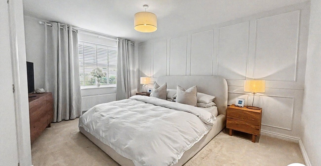 2 bedroom property to rent in Dartford | Robinson Jackson