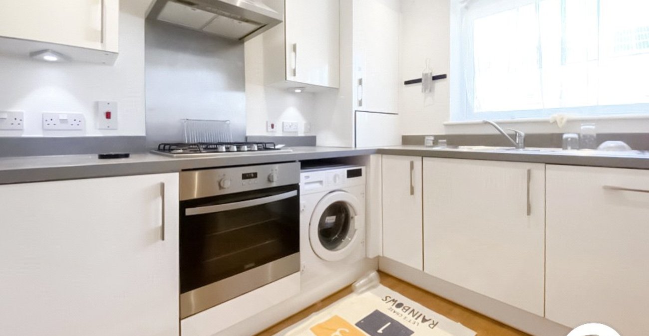 2 bedroom house to rent in Orpington | Robinson Jackson