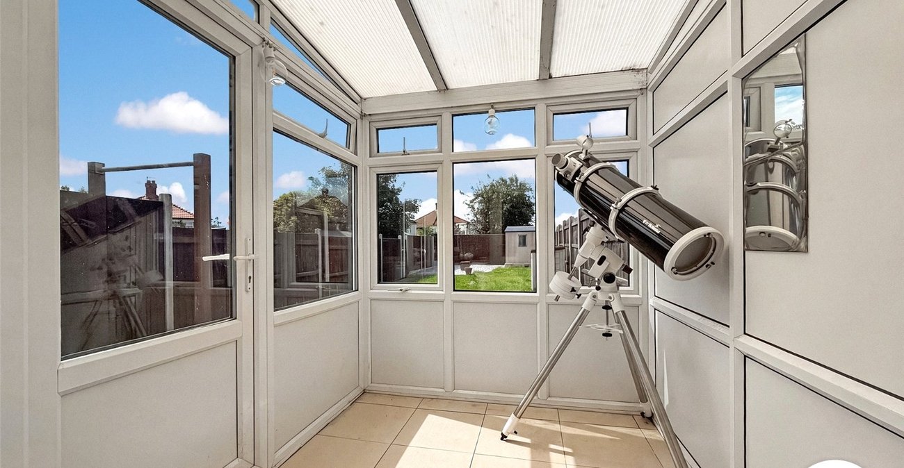 2 bedroom house to rent in Welling | 