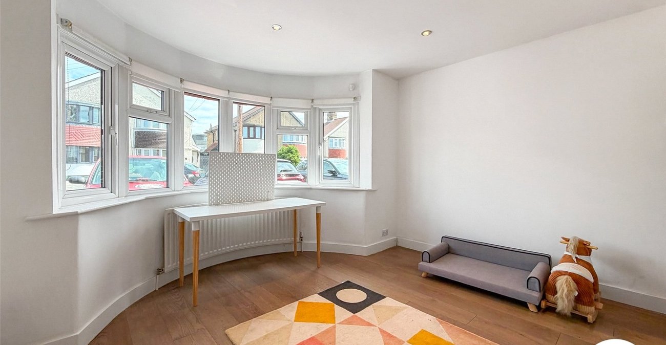 2 bedroom house to rent in Welling | 