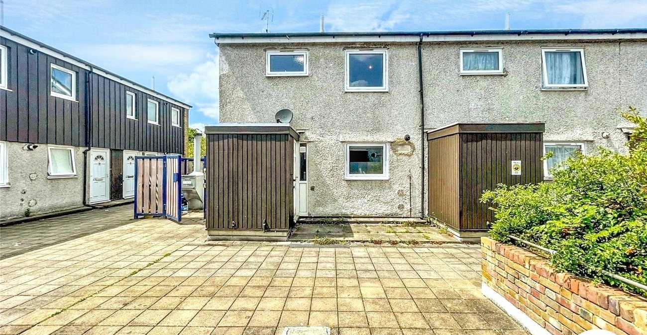 3 bedroom property to rent in Sidcup | Robinson Jackson