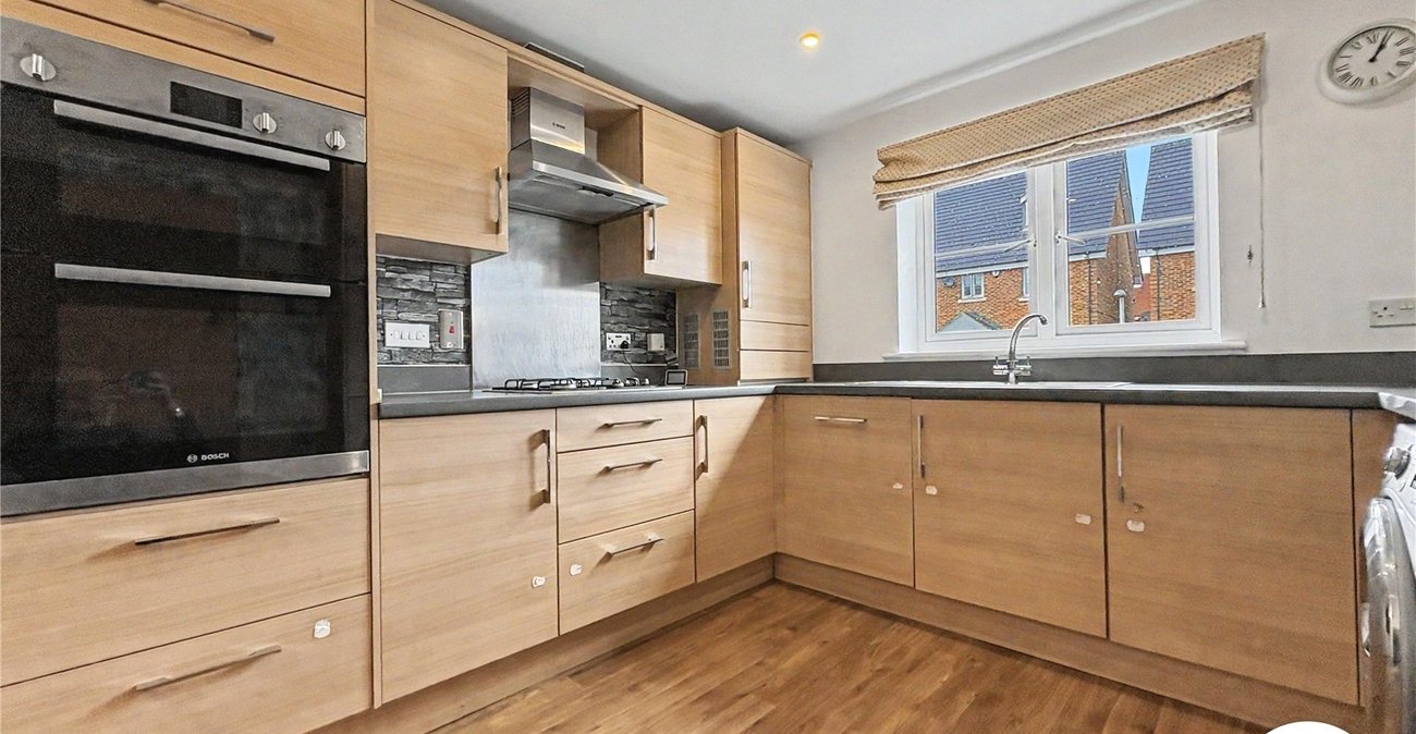 4 bedroom house to rent in Wainscott | Robinson Michael & Jackson