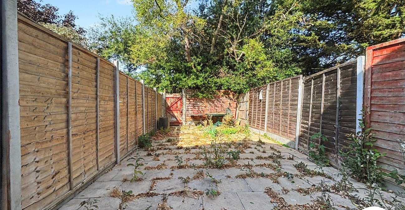 3 bedroom house to rent in Gillingham | Robinson Michael & Jackson