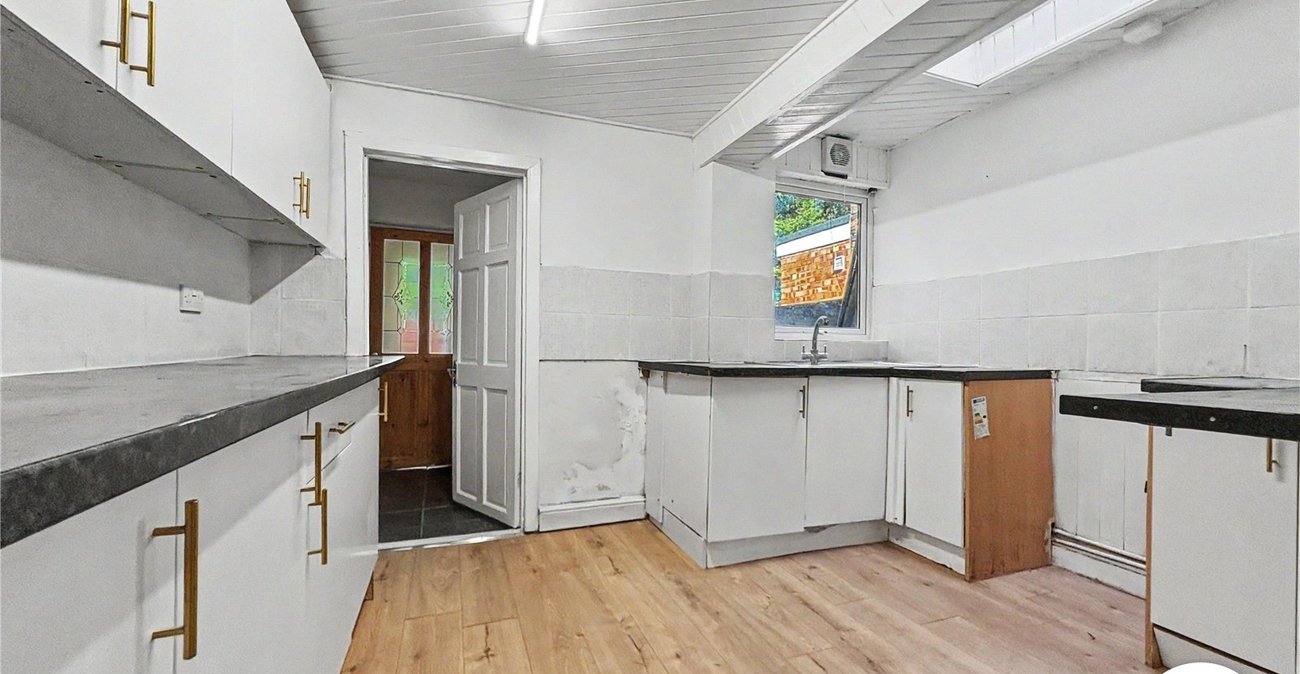 3 bedroom house to rent in Gillingham | Robinson Michael & Jackson
