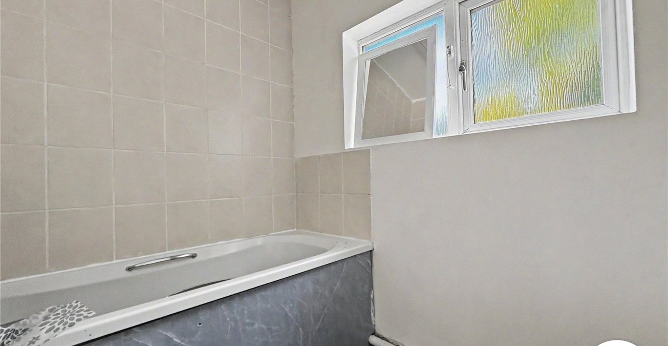 3 bedroom house to rent in Gillingham | Robinson Michael & Jackson