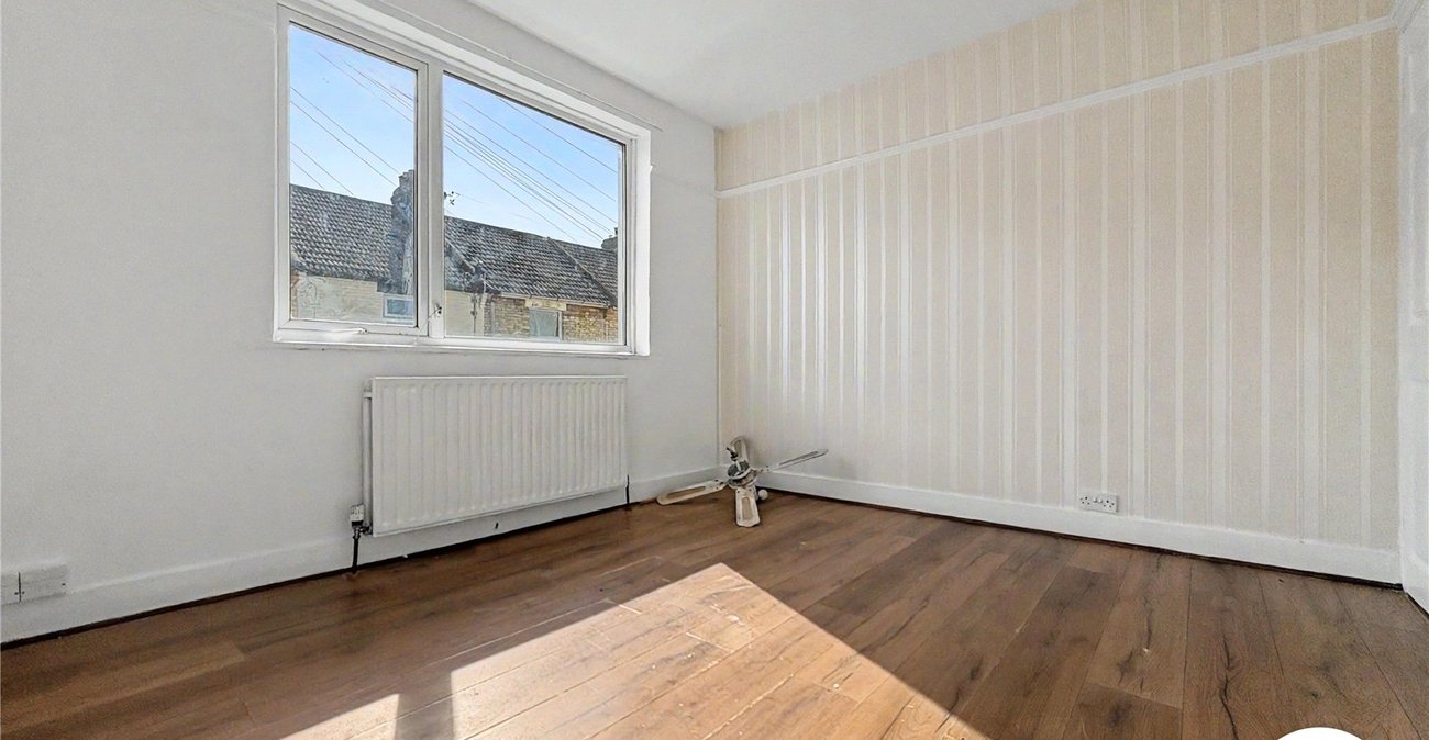 3 bedroom house to rent in Gillingham | Robinson Michael & Jackson
