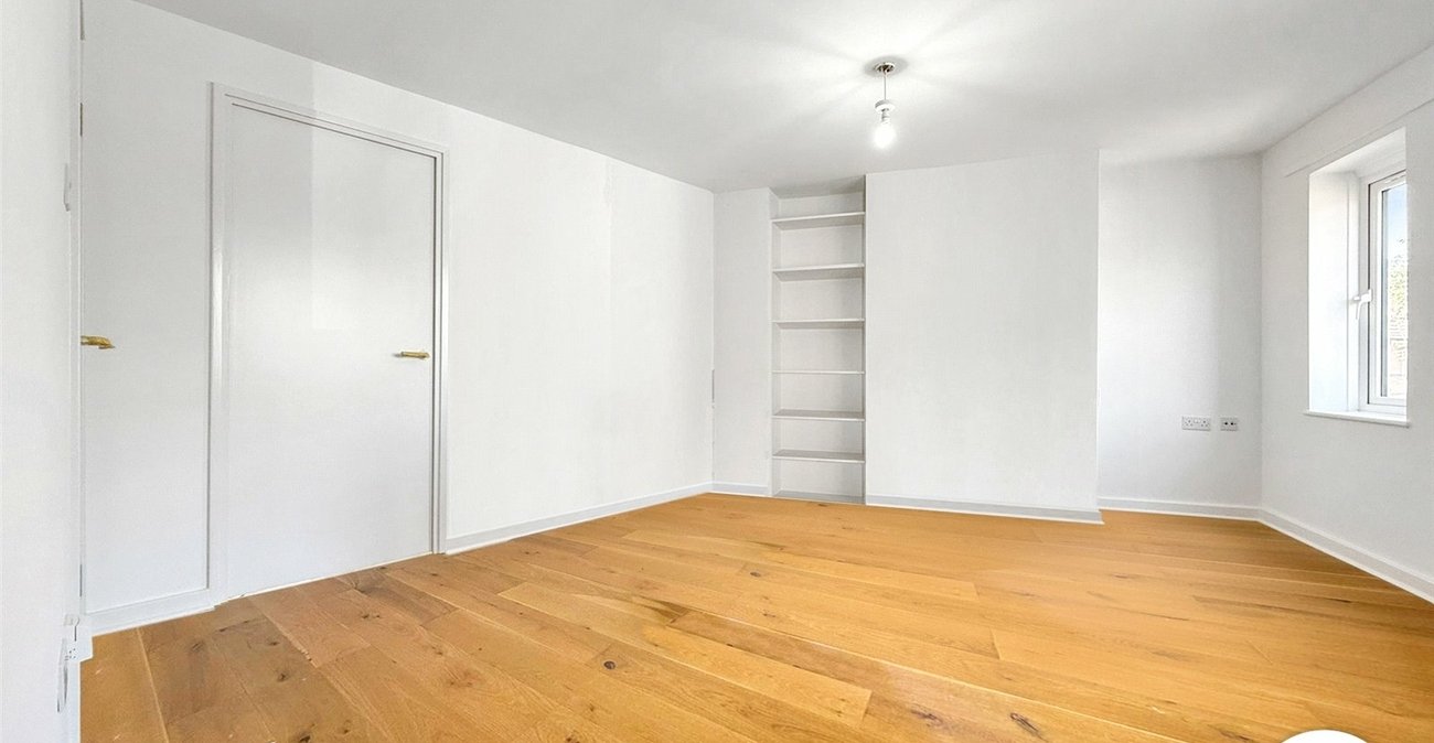 1 bedroom property to rent in London | Robinson Jackson