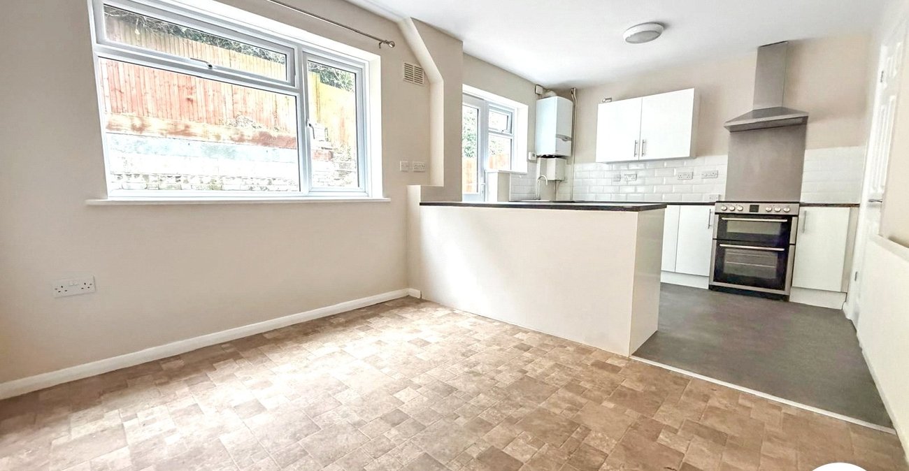 3 bedroom house to rent in Chatham | Robinson Michael & Jackson