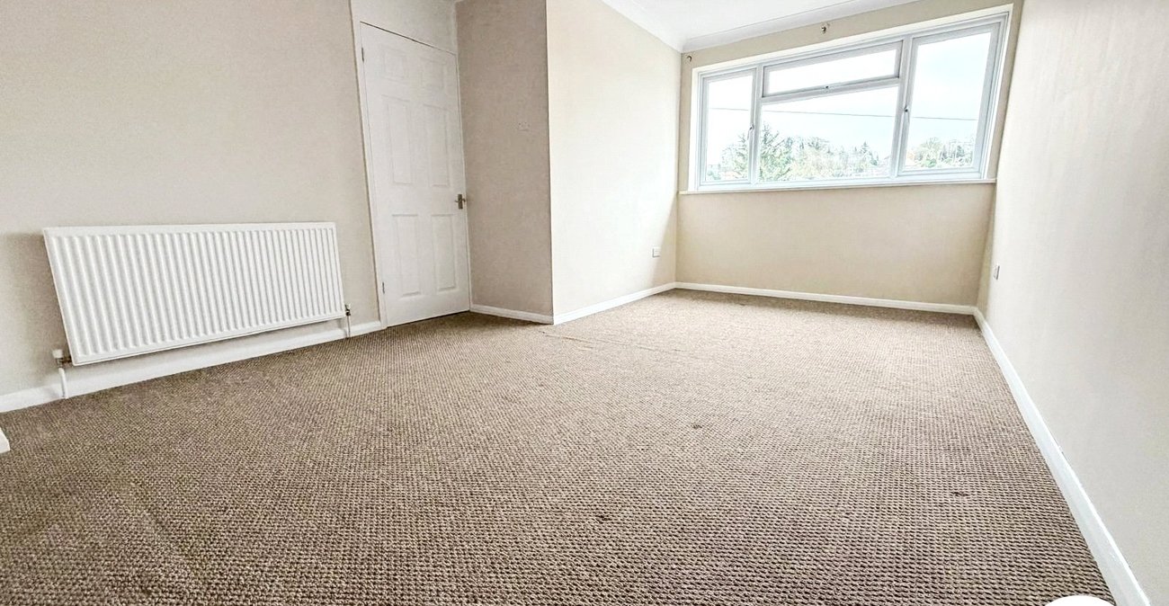 3 bedroom house to rent in Chatham | Robinson Michael & Jackson