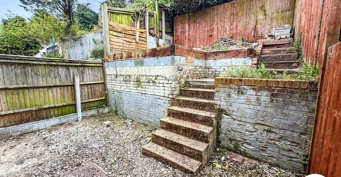 3 bedroom house to rent in Chatham | Robinson Michael & Jackson