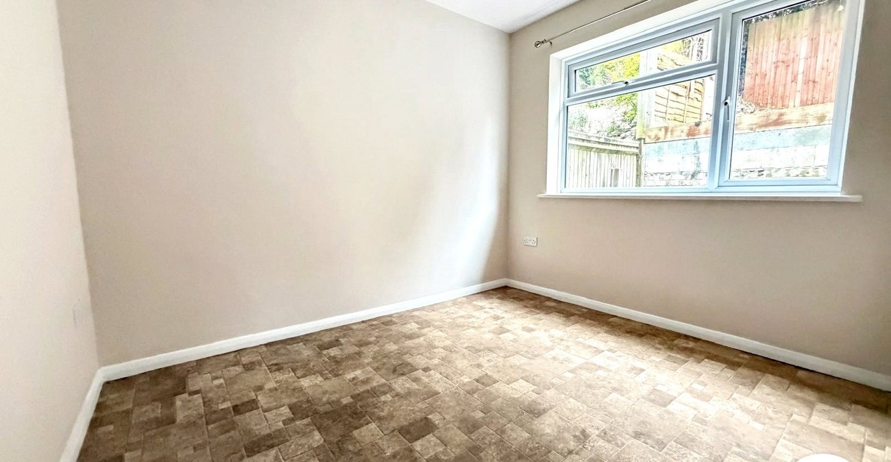 3 bedroom house to rent in Chatham | Robinson Michael & Jackson