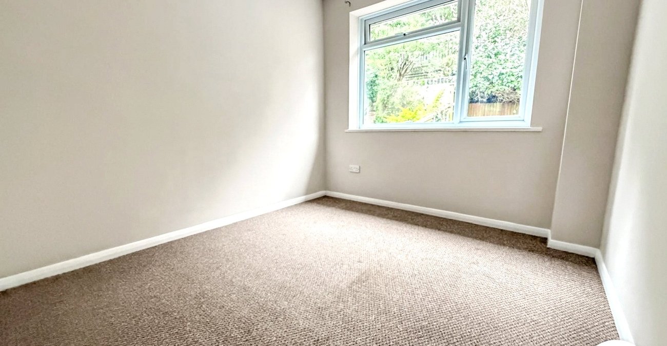 3 bedroom house to rent in Chatham | Robinson Michael & Jackson