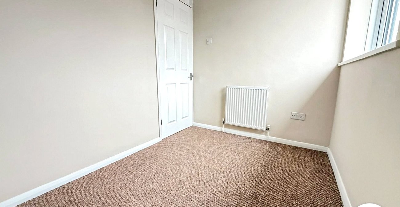 3 bedroom house to rent in Chatham | Robinson Michael & Jackson