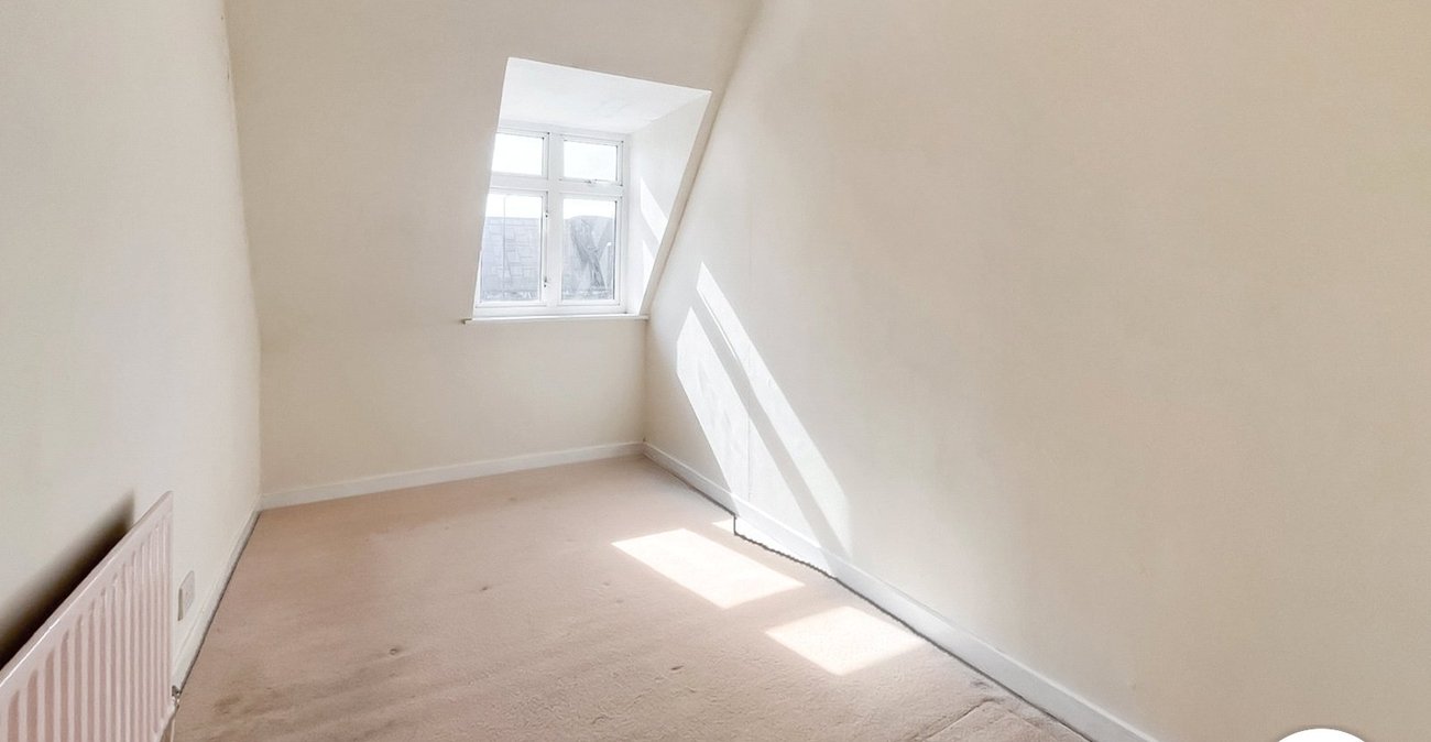 2 bedroom property to rent in Dartford | Robinson Jackson