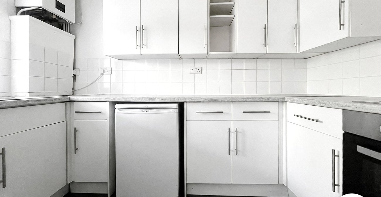 2 bedroom property to rent in Dartford | Robinson Jackson