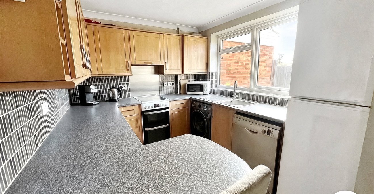 3 bedroom house to rent in Dartford | Robinson Jackson