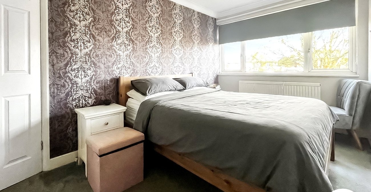 3 bedroom house to rent in Dartford | Robinson Jackson