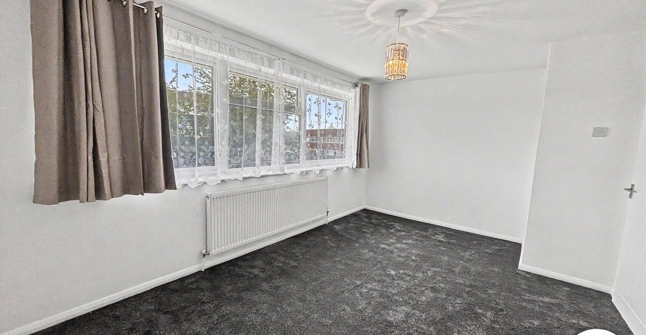 3 bedroom house to rent in Dartford | Robinson Jackson