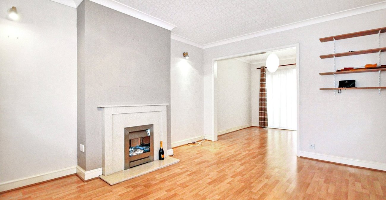 3 bedroom house to rent in Belvedere | Robinson Jackson