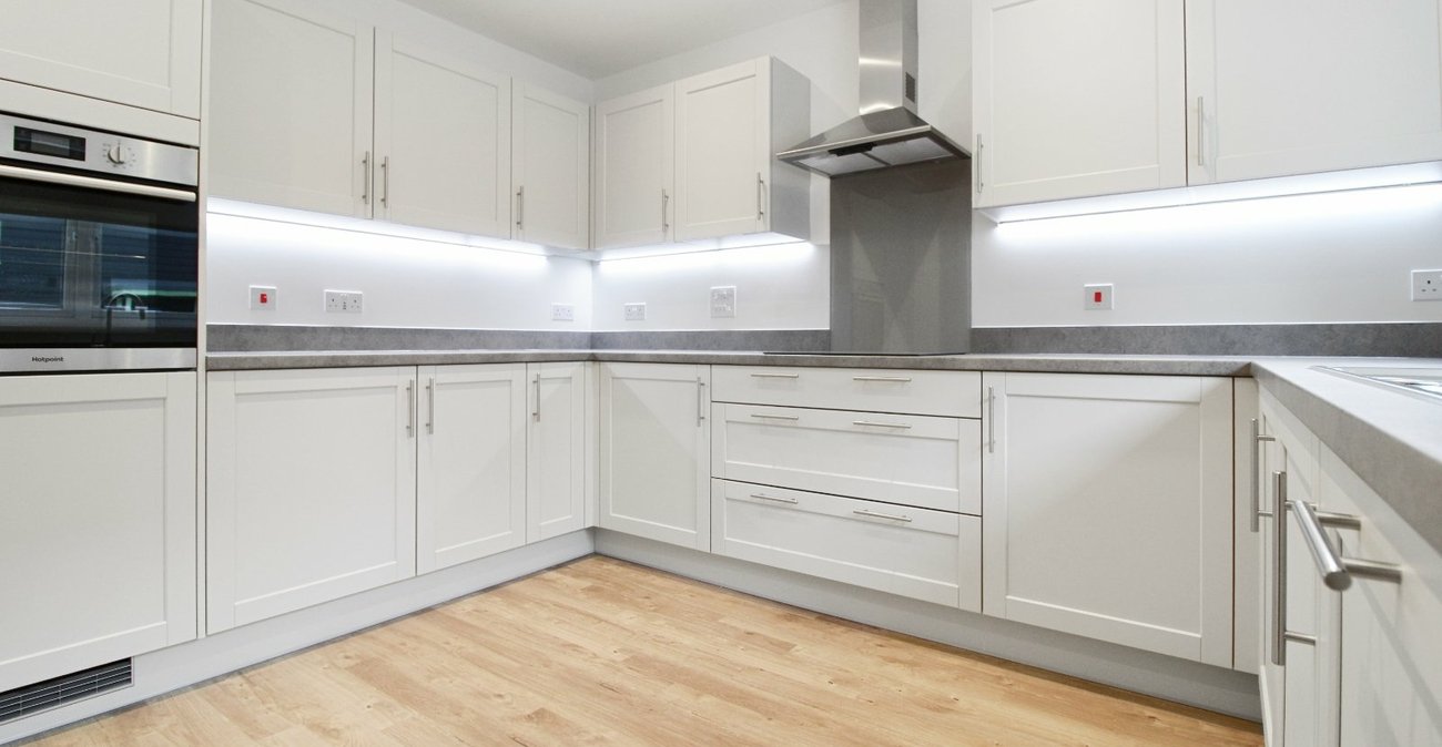 4 bedroom house to rent in Alkerden | Robinson Michael & Jackson