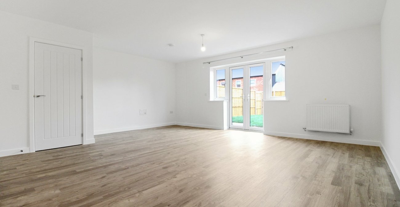 4 bedroom house to rent in Alkerden | Robinson Michael & Jackson