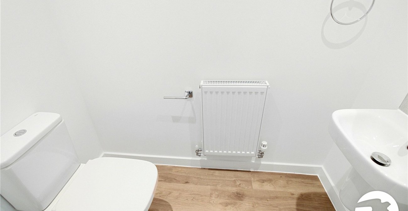 3 bedroom house to rent in Alkerden | Robinson Michael & Jackson