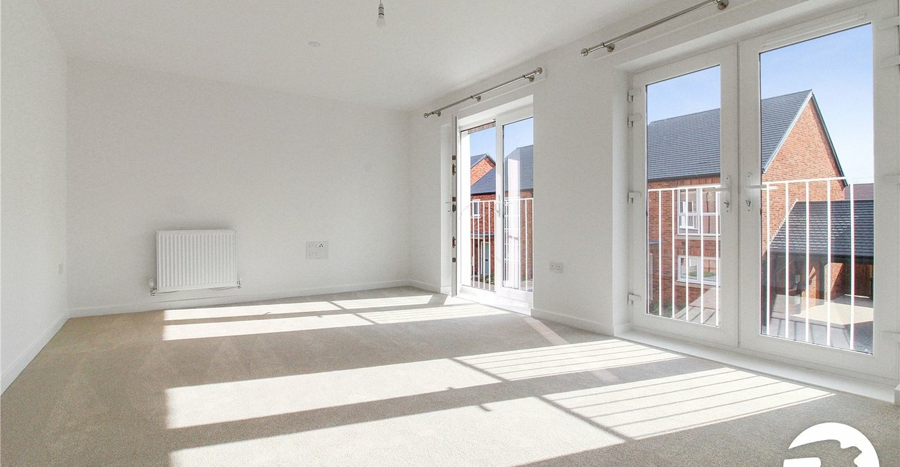 3 bedroom house to rent in Alkerden | Robinson Michael & Jackson