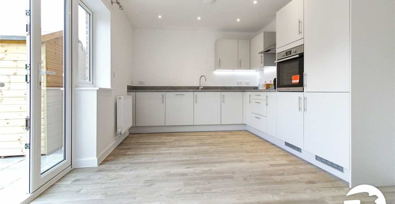 3 bedroom house to rent in Alkerden | Robinson Michael & Jackson