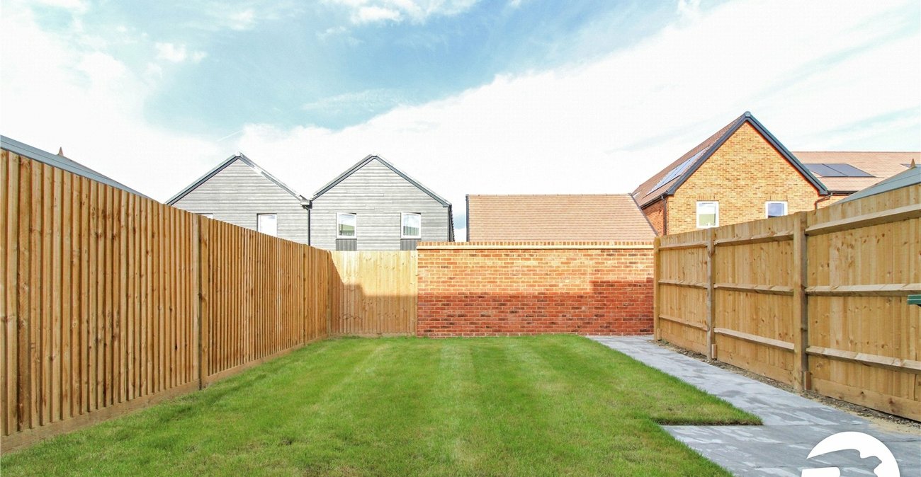 3 bedroom house to rent in Alkerden | Robinson Michael & Jackson