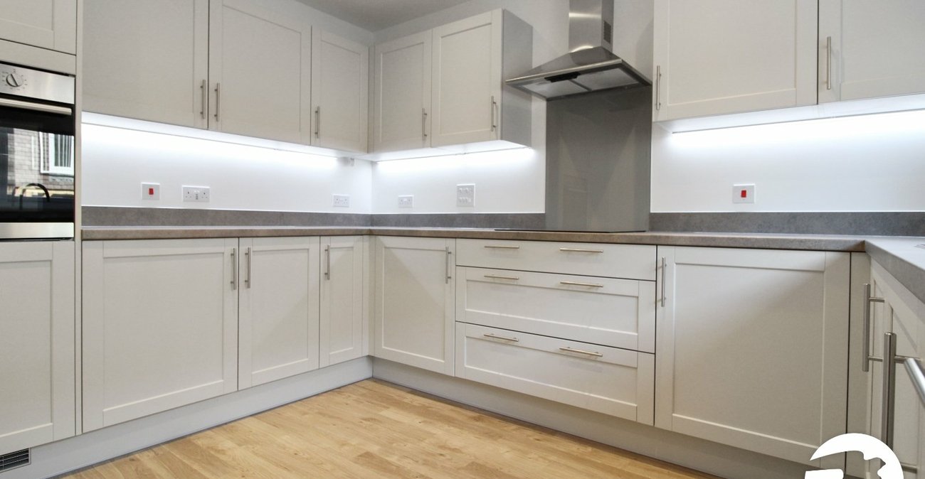 4 bedroom house to rent in Alkerden | Robinson Michael & Jackson