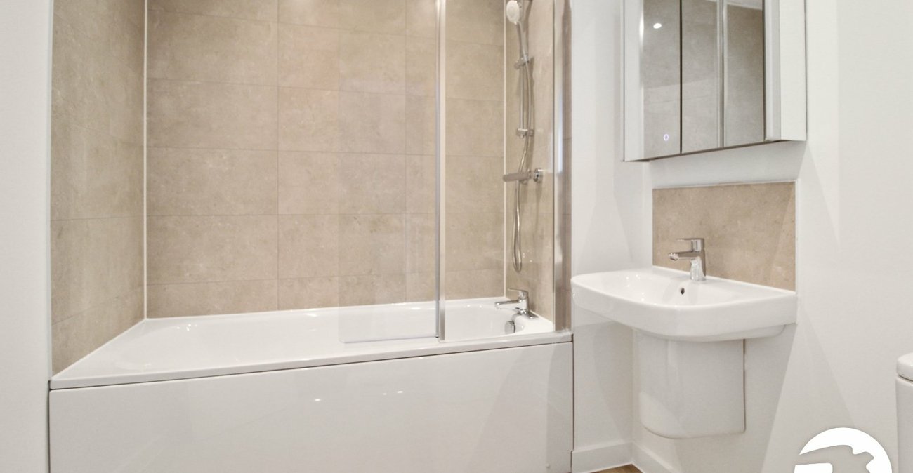 4 bedroom house to rent in Alkerden | Robinson Michael & Jackson