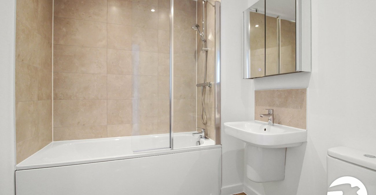 4 bedroom house to rent in Alkerden | Robinson Michael & Jackson