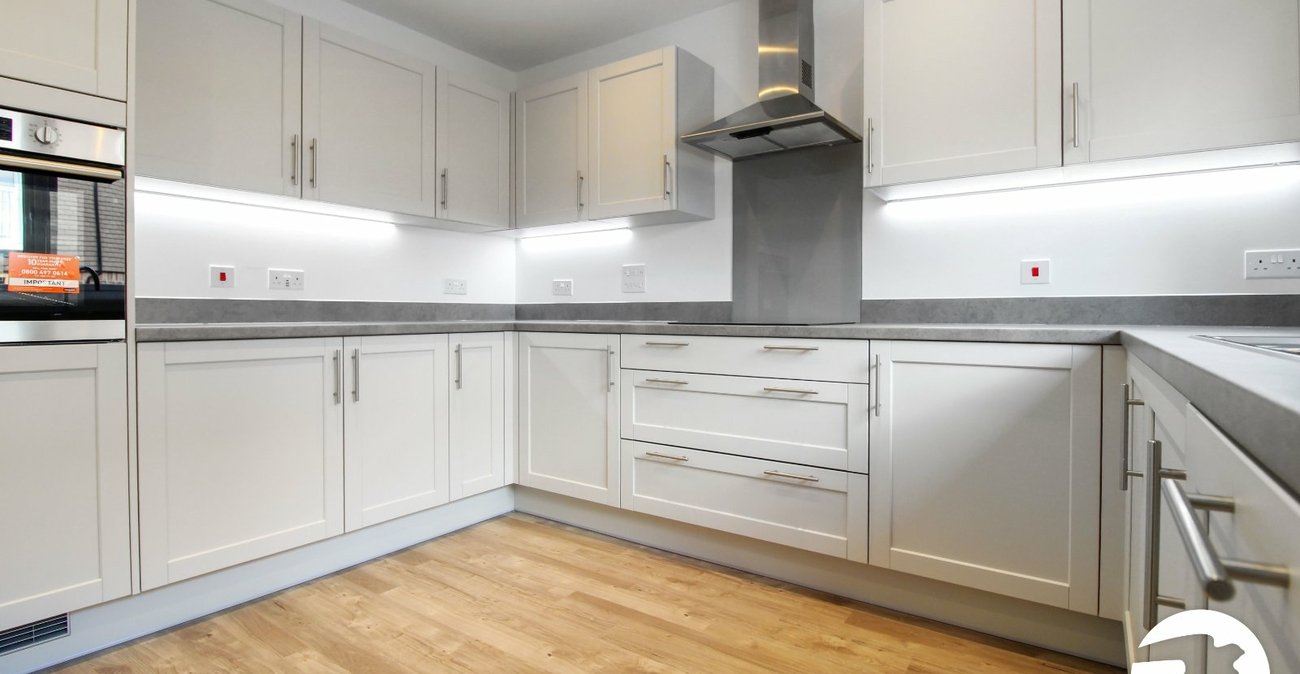 4 bedroom house to rent in Alkerden | Robinson Michael & Jackson