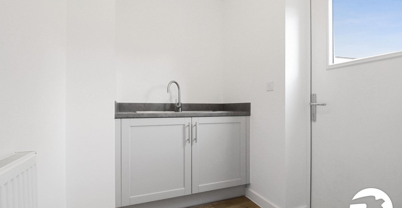 4 bedroom house to rent in Alkerden | Robinson Michael & Jackson