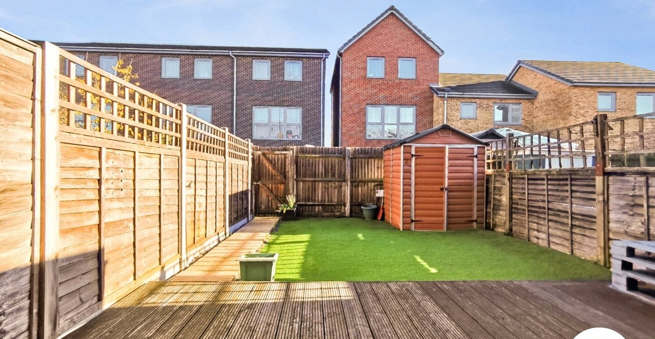 2 bedroom house to rent in Dartford | Robinson Jackson
