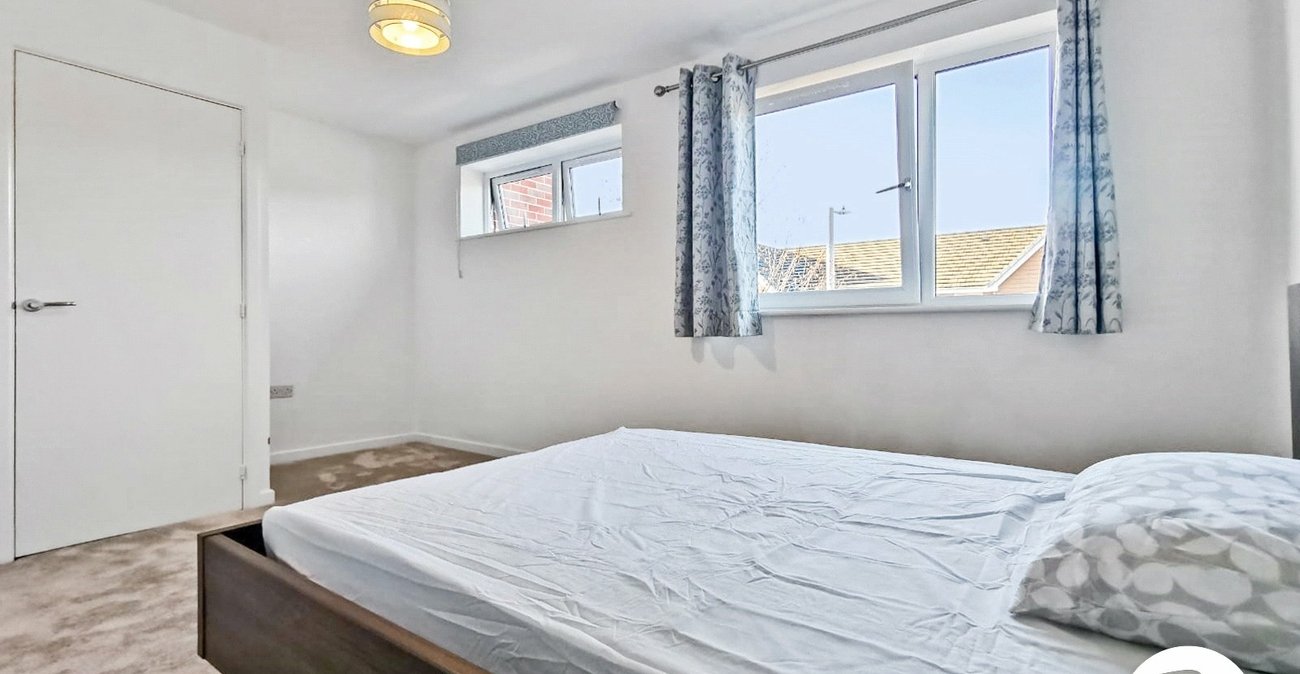 2 bedroom house to rent in Dartford | Robinson Jackson