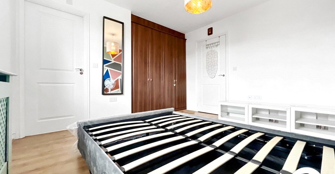 4 bedroom property to rent in Erith | Robinson Jackson