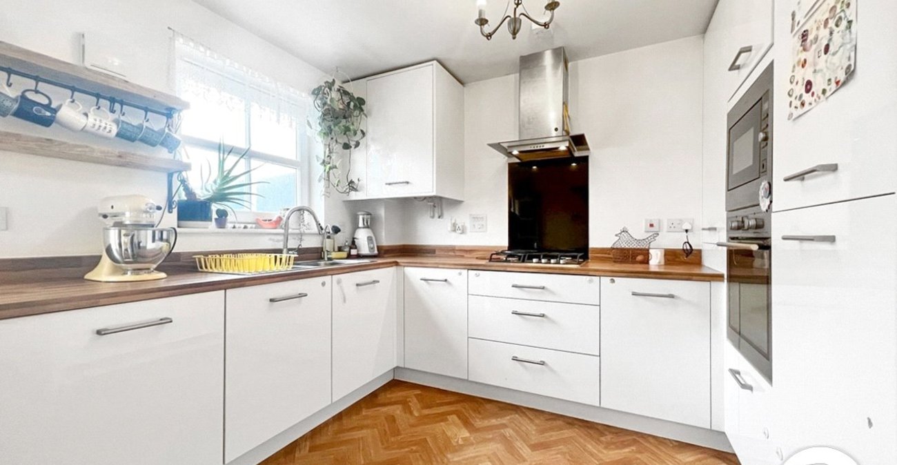 4 bedroom property to rent in Erith | Robinson Jackson