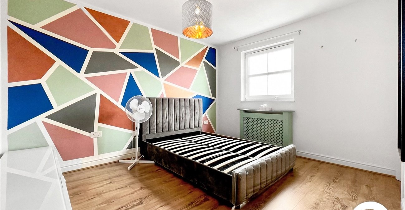 4 bedroom property to rent in Erith | Robinson Jackson