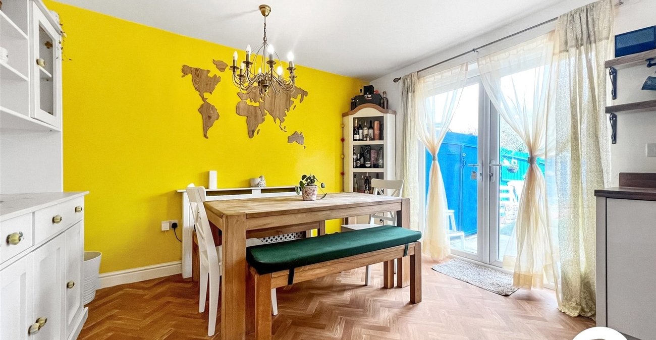 4 bedroom property to rent in Erith | Robinson Jackson