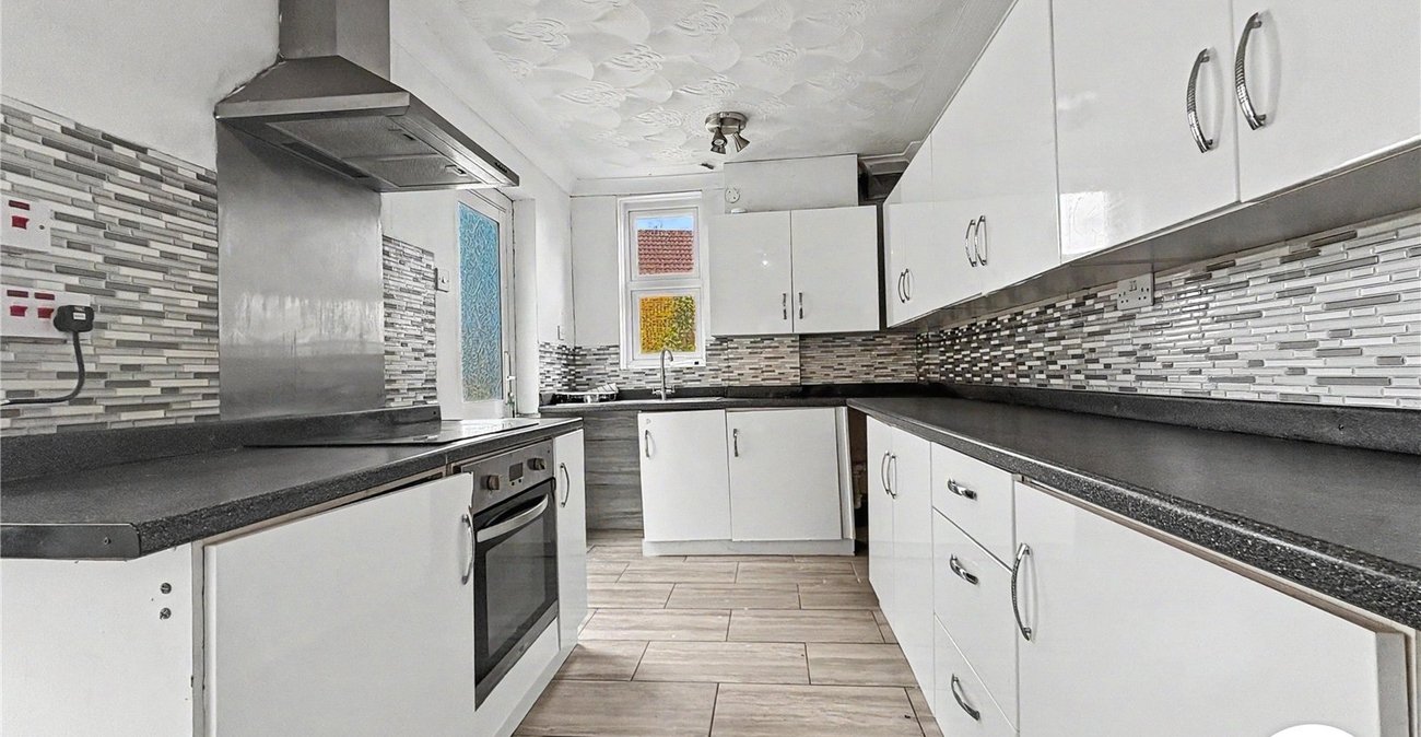 3 bedroom house to rent in Gillingham | Robinson Michael & Jackson