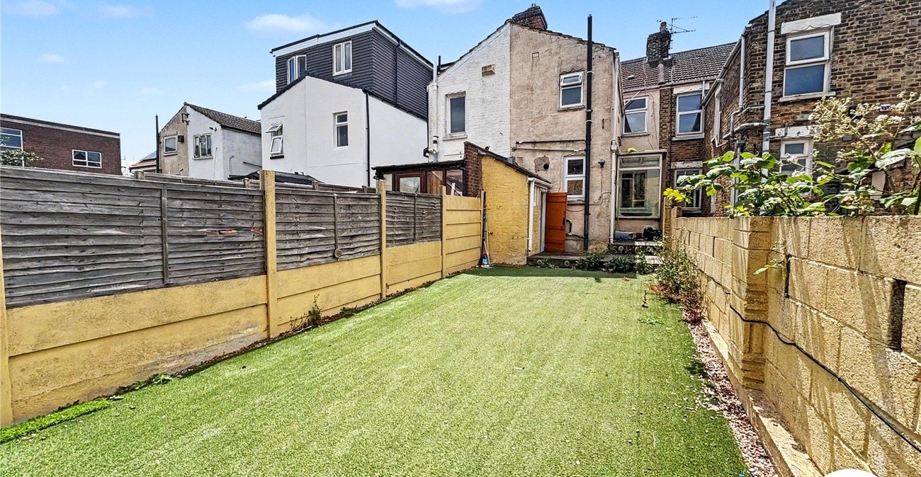 3 bedroom house to rent in Gillingham | Robinson Michael & Jackson