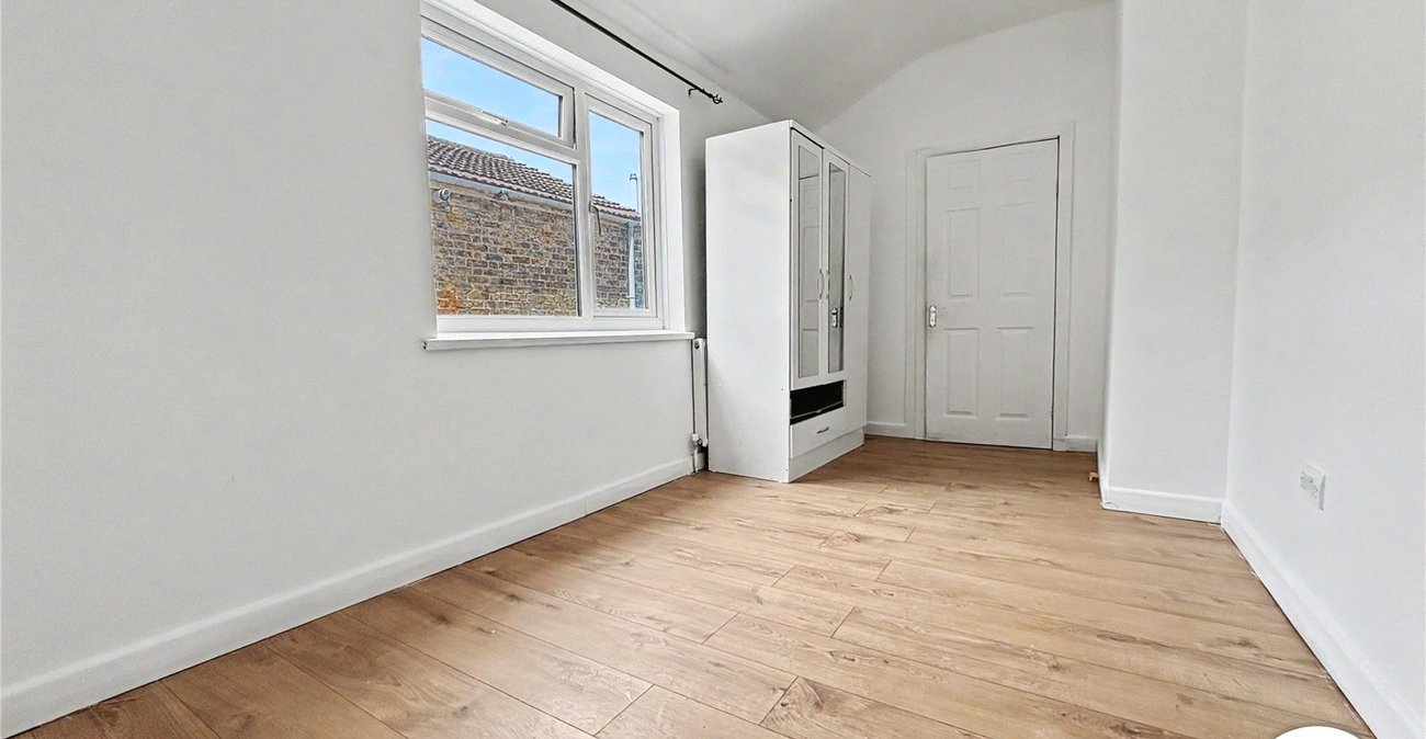 3 bedroom house to rent in Gillingham | Robinson Michael & Jackson