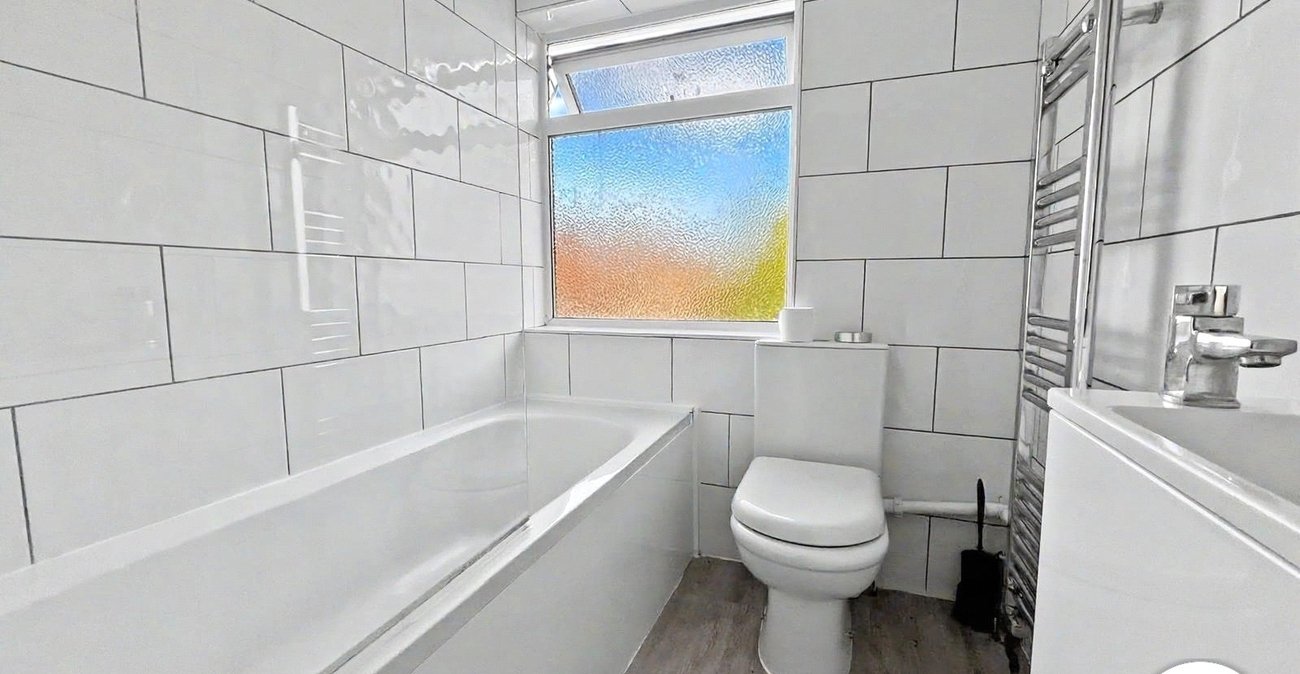 2 bedroom house to rent in Sidcup | Robinson Jackson