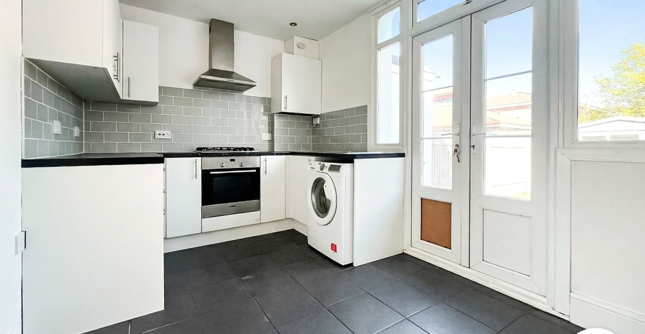 2 bedroom house to rent in Sidcup | Robinson Jackson