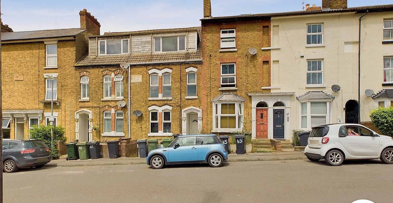 2 bedroom property to rent in Maidstone | Robinson Michael & Jackson